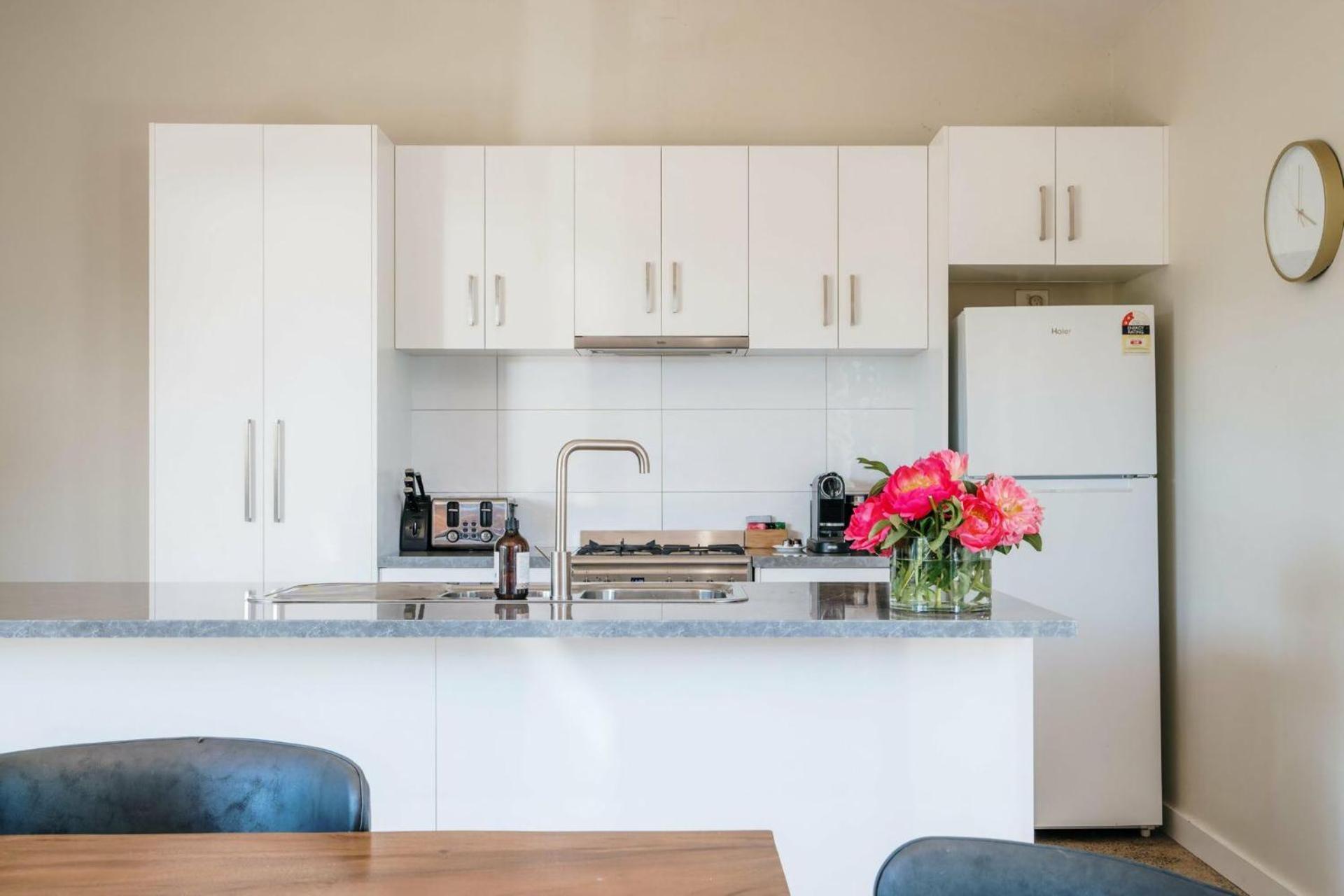 Embracing Evandale Villa Exterior photo