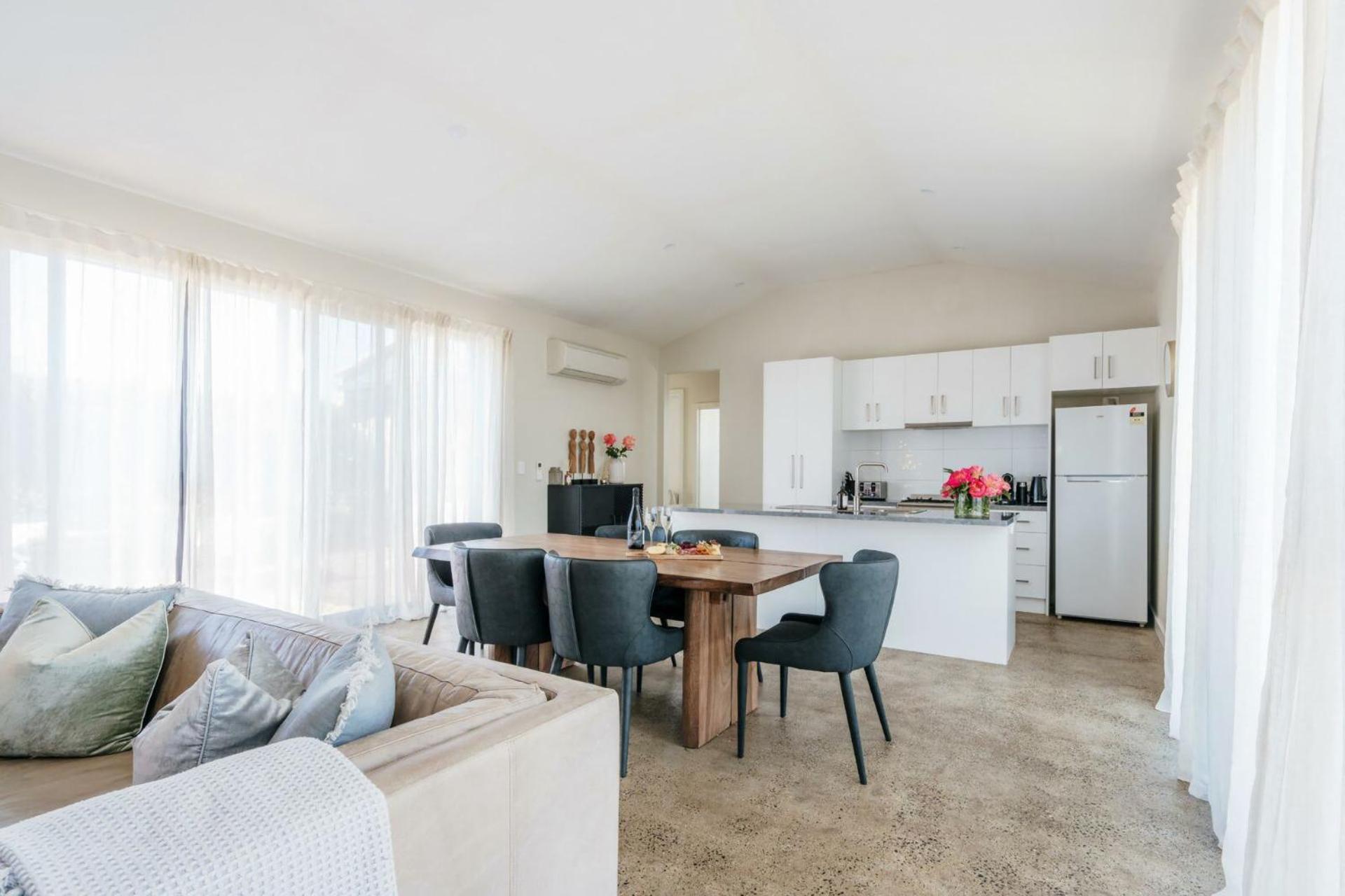 Embracing Evandale Villa Exterior photo